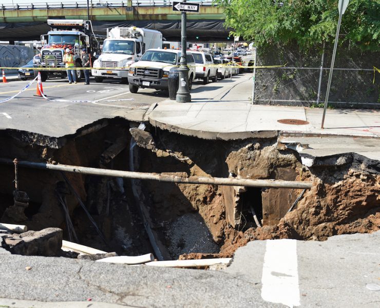 AgingInfrastructureHoleInRoadNewYork