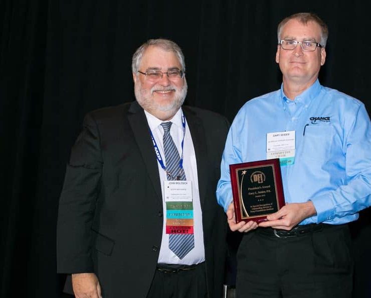 retaining wall shoring