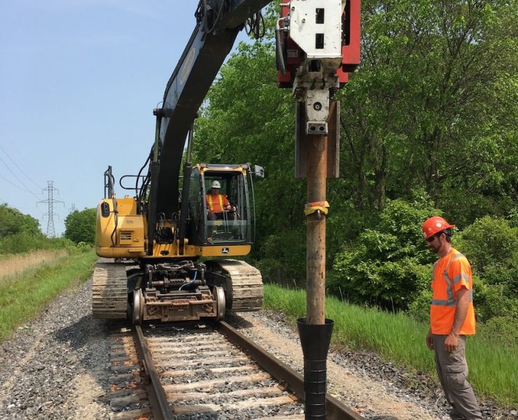 how much does a sheet pile driver hammer weigh