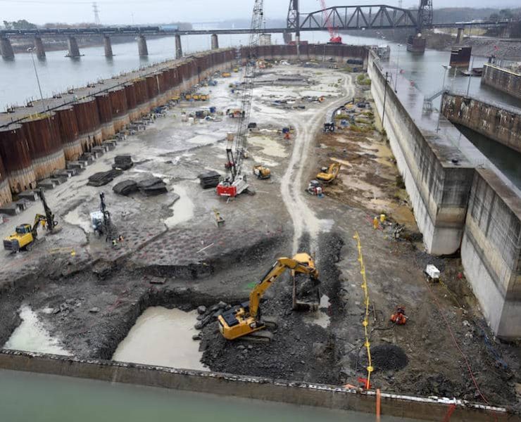 how much does sheet piling way