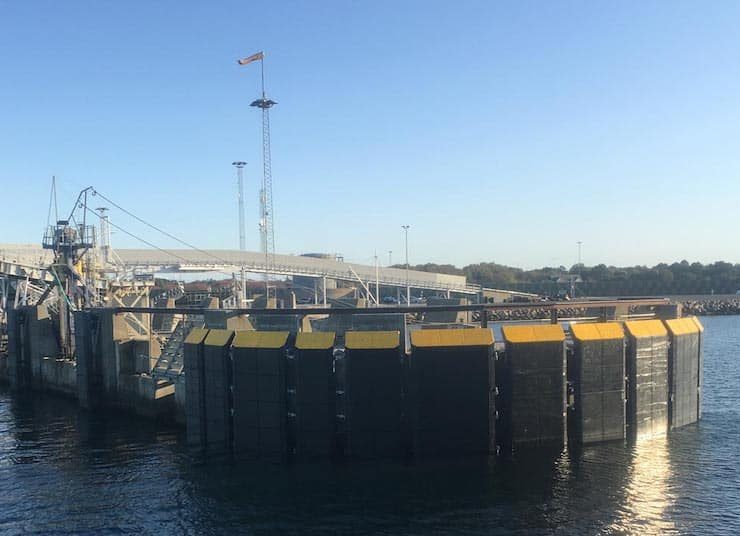 sea wall construction eroision