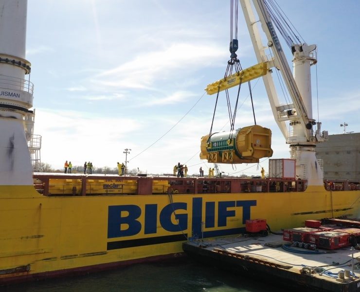 Stator load-in via barge provides well-grounded solution