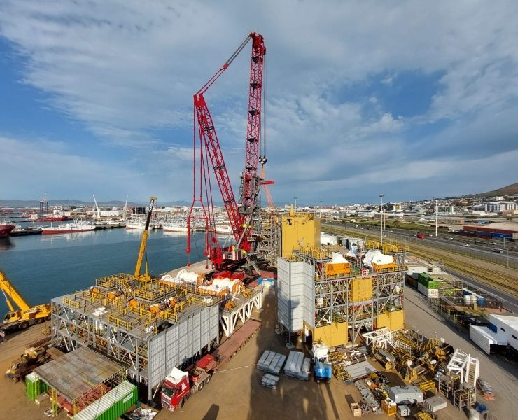 FOCUS30 surrounded by the mission equipment modules e