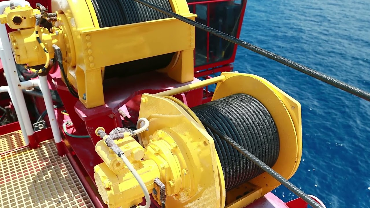 Hoists are indispensable in marine construction, providing the lifting power required to raise dredge ladders, set anchor spuds, and handle heavy equipment in wet, unpredictable environments. A reliable hoist ensures smooth, precise control under load, keeping projects efficient and safe in the challenging conditions of the ocean.