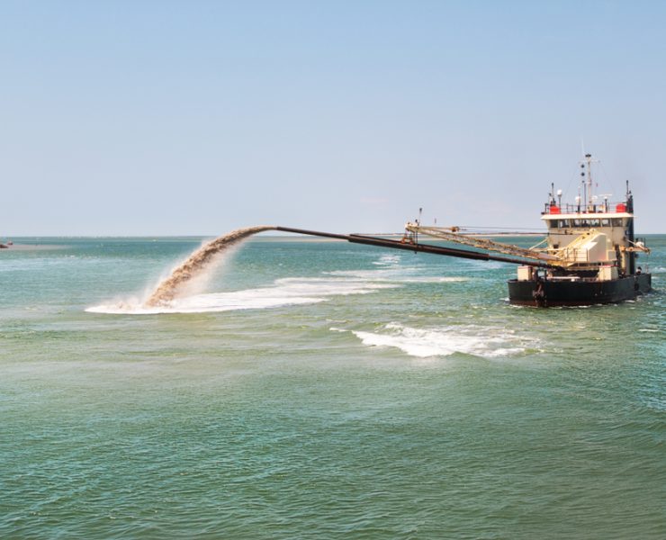 Dredge pumps are designed to move high concentrations of sand, silt and slurry with minimal clogging. Their heavy duty construction allows them to operate in abrasive environments for long periods.