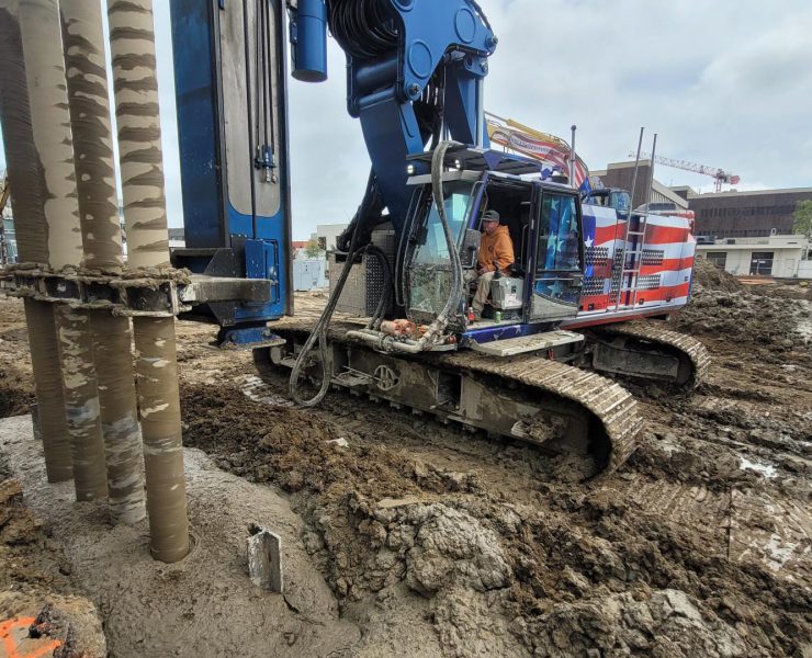 Renting pile driving and drilling equipment helps contractors reduce capital expenses and avoid long term ownership risks. It allows them to scale machinery needs according to project phases and soil conditions. Photo Credit: Hammer & Steel Global, LLC