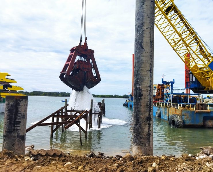 Marine structures face constant exposure to saltwater that accelerates corrosion and concrete decay. Advanced waterproof membranes and epoxy coatings protect steel and concrete from long-term water intrusion.