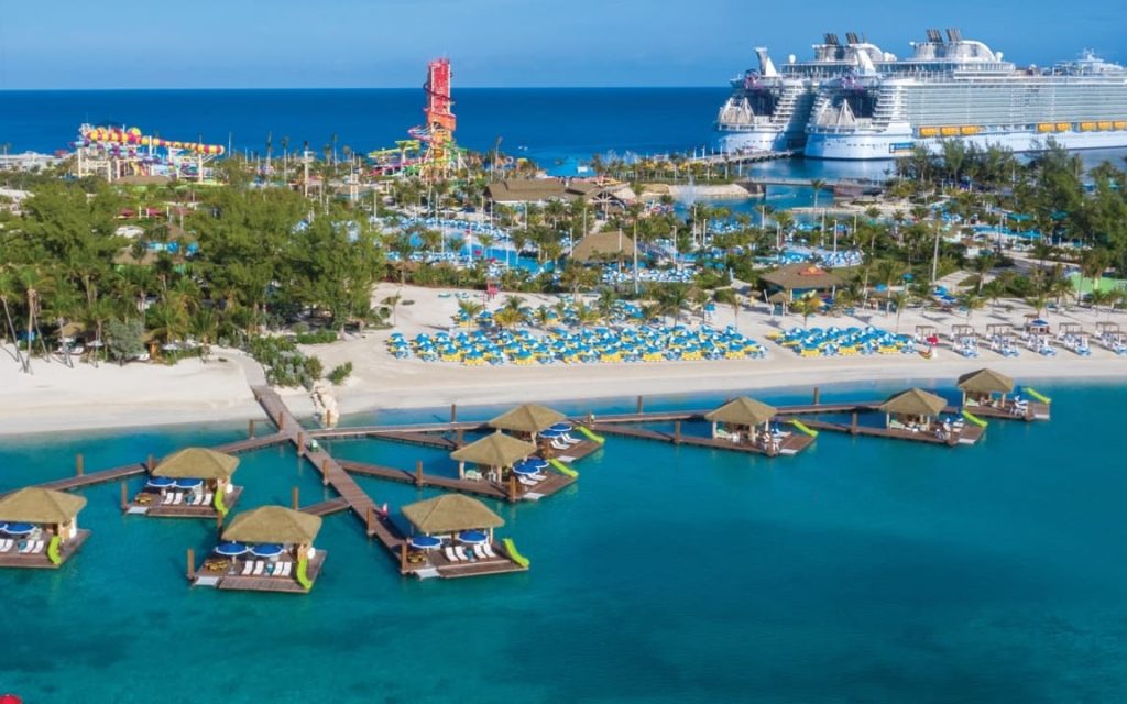 Unlike steel, aluminum forms a natural oxide layer that prevents corrosion, ensuring long-term resistance to saltwater and moisture. This property significantly lowers maintenance requirements for marinas and waterfront facilities. Photo Credit: MAADI Group