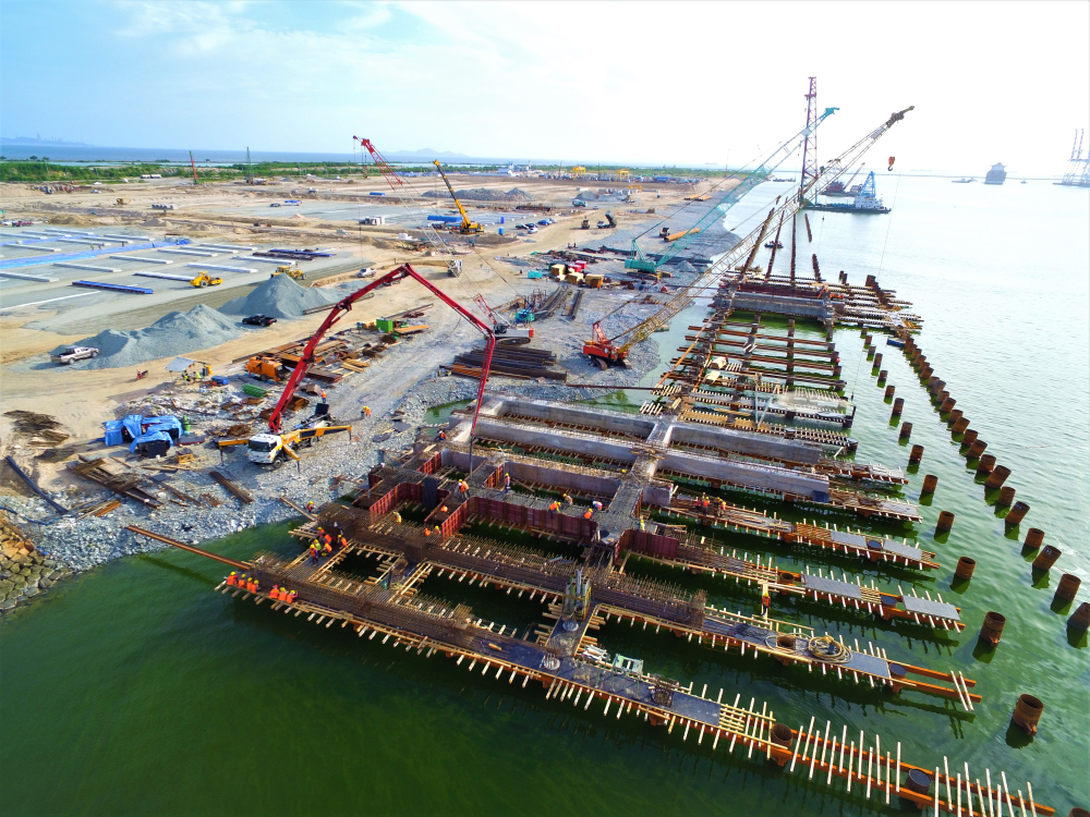 Marine construction projects face higher accident rates due to unstable platforms, vessel movement, and changing water conditions. Proper insurance coverage helps contractors manage injury claims and equipment losses more effectively.