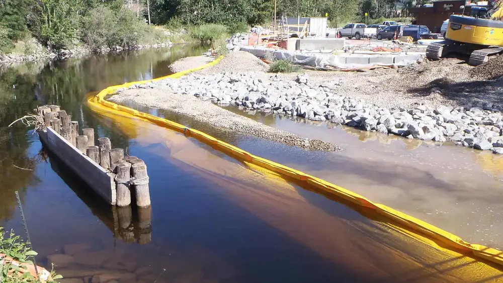 Floating turbidity barriers are used to contain suspended sediments released during pile driving and seabed disturbance. They help prevent sediment from spreading beyond the active marine construction zone. Photo Credit: Enviro-USA American Manufacturer, LLC