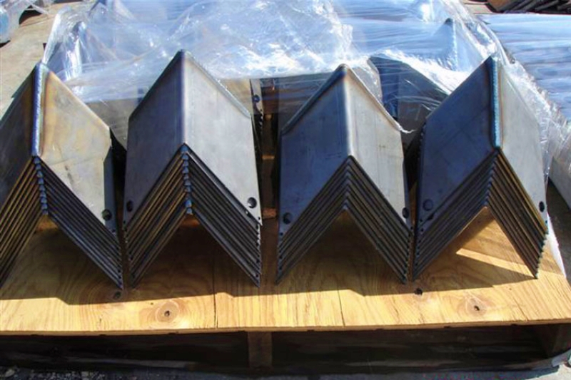 Dense sands, gravels, and mixed fill can cause sudden increases in driving resistance that lead to pile damage. Selecting a tip suited to these conditions improves penetration efficiency and reduces cumulative driving stress. Photo Credit: Versa-Steel Inc.