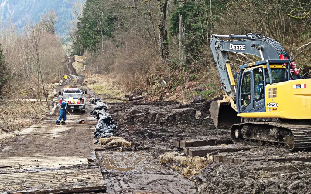 Structural softwood species used in construction have documented engineering properties that allow predictable load and deflection performance. These properties support safer planning and reuse of temporary access systems. Photo Credit: CarlWood Lumber Limited
