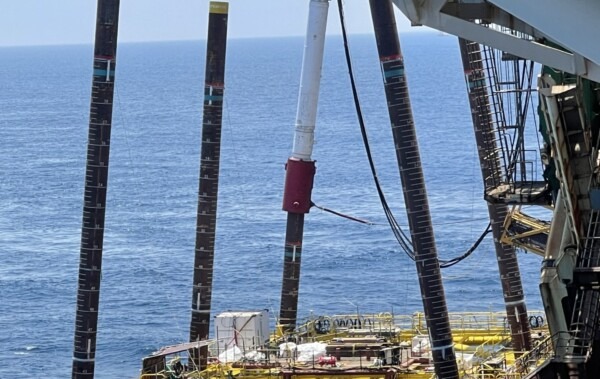 Modern pile driving systems use adjustable leads and alignment frames to install piles at precise angles. This reduces re-drives, improves accuracy, and supports compliance with environmental limits. Photo Credit: IQIP