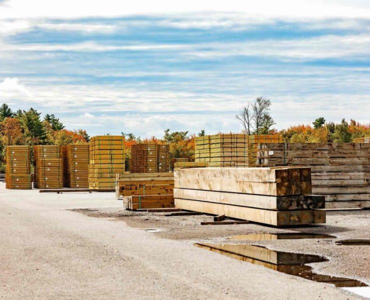 AWPA UC4B-rated lumber is commonly used for docks, bulkheads, and access mats exposed to high moisture and decay risk. The lumber used in these applications must meet minimum preservative retention levels to slow rot and biological degradation. Photo Credit: BB&S Lumber