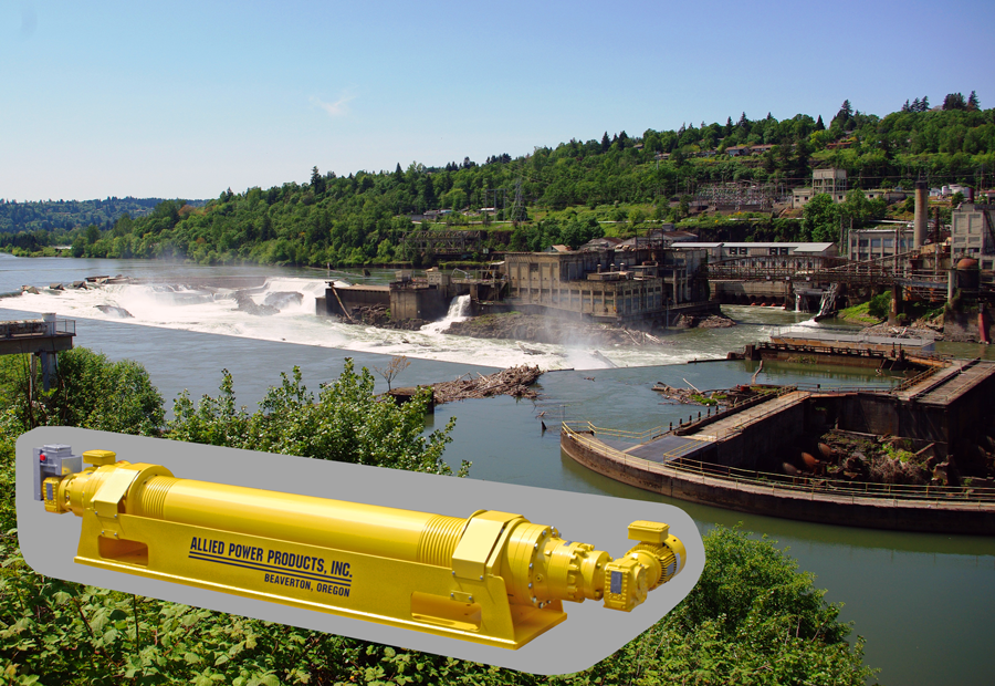 Wire rope inspection in marine environments must account for both external rust and internal core deterioration. Diameter measurement and broken wire counts are key evaluation methods. Photo Credit: Allied Power Products