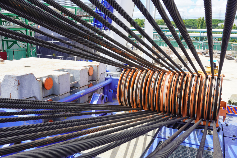 Wire ropes used in over-water crane operations experience accelerated corrosion due to constant moisture and salt exposure. Internal corrosion can reduce rope strength long before visible damage appears. Photo Credit: Bilco Wire Rope & Supply Co
