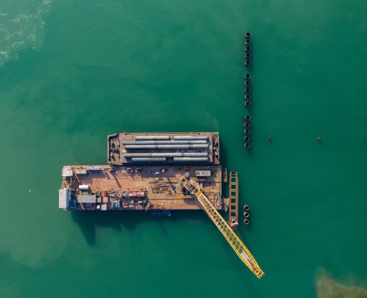 Marine construction projects are directly influenced by tides, wind, and wave action, which can affect equipment stability and personnel safety. Proactive environmental and stability planning reduces operational uncertainty.