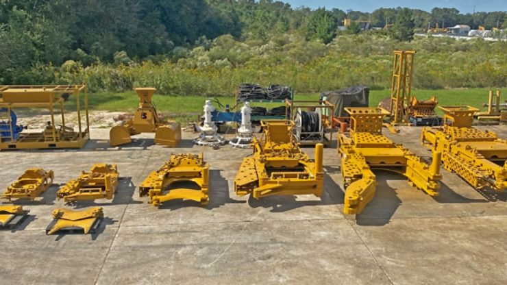 Accurate pile cutting is essential during rehabilitation because existing bridge and wharf structures often have limited tolerance for elevation errors. Even small deviations can complicate cap placement and affect long-term load transfer. Photo Credit: Prime Marine Services, Inc.